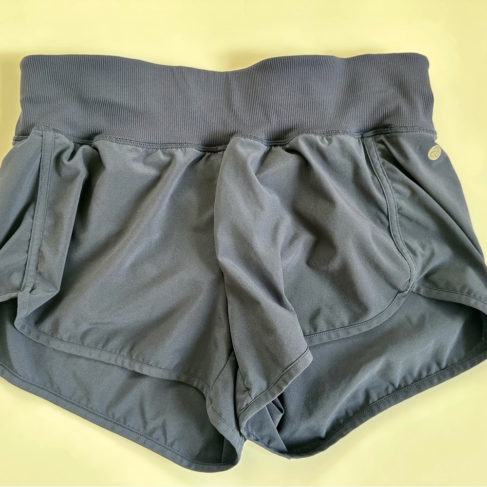 Women’s Zella Running Shorts Sz Small Dk. Purple
